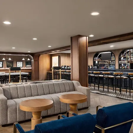Crowne Plaza Louisville Airport Expo Ctr By Ihg